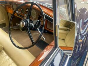 Image 6/50 de Bentley S 2 Continental (1960)