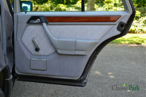 Afbeelding 18/44 van Mercedes-Benz E 280 T (1994)