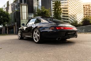 Bild 3/22 von Porsche 911 Carrera 4S (1996)