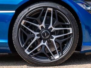 Image 6/98 of Aston Martin DBS GT Zagato (2020)