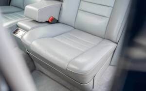Image 69/72 de Mercedes-Benz 500 SEL (1984)