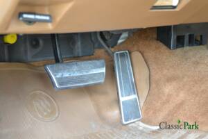 Bild 48/50 von Buick Electra 225 Hardtop (1976)