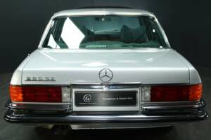 Image 5/29 of Mercedes-Benz 280 SE (1977)