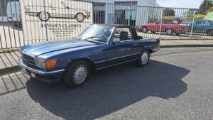 Afbeelding 2/34 van Mercedes-Benz 300 SL (1988)