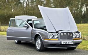 Bild 18/50 von Bentley Continental R (1996)