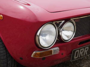 Image 40/49 of Alfa Romeo Giulia 1600 GT Junior (1976)