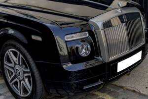 Image 19/34 of Rolls-Royce Phantom DHC (2008)
