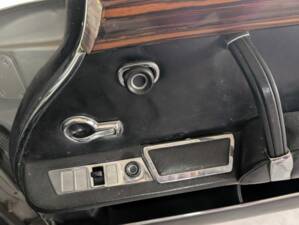 Image 15/46 of Mercedes-Benz 600 (1966)