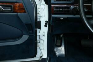 Bild 11/50 von Mercedes-Benz 560 SEC (1988)