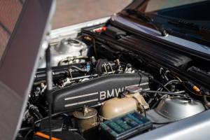 Image 12/49 of BMW M 635 CSi (1986)