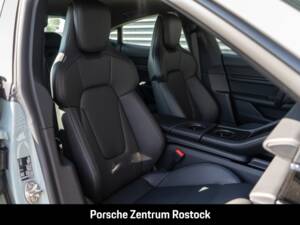 Obraz 20/35 pojazdu Porsche Taycan 4S (1900)