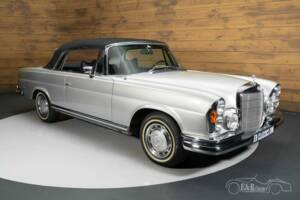 Imagen 13/19 de Mercedes-Benz 280 SE (1969)