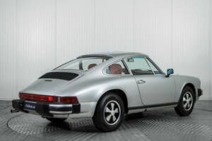 Bild 2/50 von Porsche 912 E (1976)