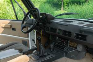 Image 21/50 de Land Rover 170 V  Cabriolet B (1991)