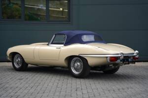 Imagen 26/50 de Jaguar E-Type (1969)