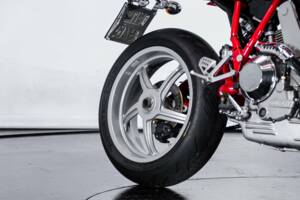 Image 42/46 of Ducati DUMMY (2002)