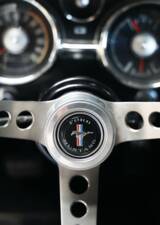 Image 50/57 of Ford Mustang 302 (1968)