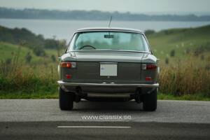 Image 15/21 of Maserati Quattroporte 4200 (1965)
