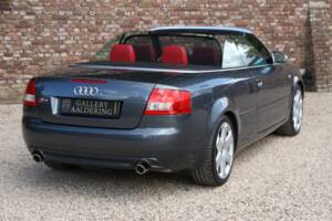 Image 46/50 de Audi S4 (2004)