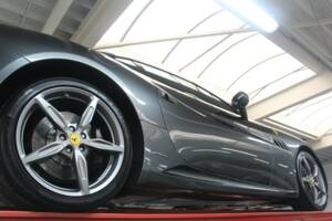 Bild 8/50 von Ferrari California (2010)