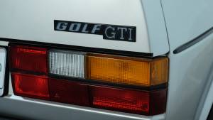 Imagen 8/22 de Volkswagen Golf I GTI 1.6 (1981)