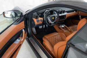 Image 9/47 of Ferrari FF (2015)