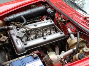 Image 16/20 of Alfa Romeo Spider Veloce 2000 (1972)