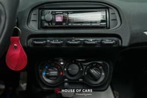 Image 22/25 of Alfa Romeo 4C Spider (2016)