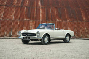 Imagen 2/45 de Mercedes-Benz 280 SL (1970)