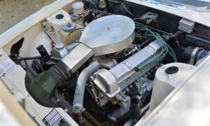 Image 4/23 de Triumph Stag (1972)