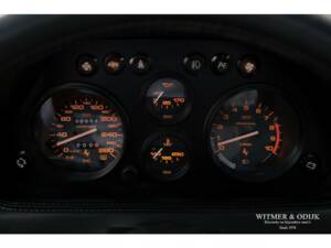 Afbeelding 24/32 van Ferrari 328 GTS (1989)