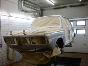 Image 15/33 de BMW 2000 tii (1971)