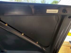 Image 23/30 of Mercedes-Benz 560 SL (1988)