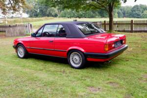 Imagen 5/26 de BMW 318i (1992)