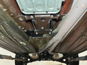 Image 40/47 of Jaguar XJ 6 C 4.2 (1976)