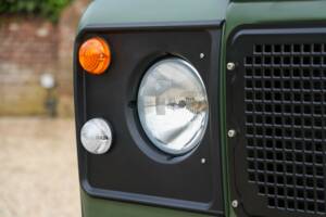 Immagine 21/50 di Land Rover 90 (1990)