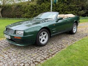 Image 2/30 of Aston Martin Virage Volante (1993)