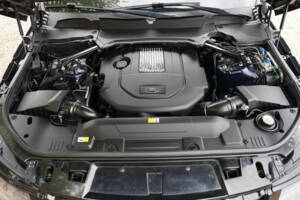 Image 4/50 of Land Rover Range Rover Sport P400e PHEV (2020)