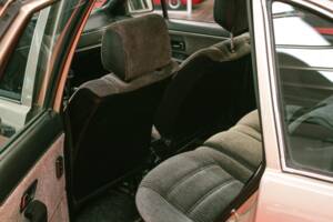 Afbeelding 34/37 van Volkswagen Passat 2.0 (1987)