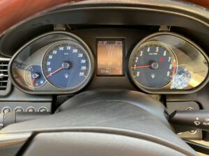 Image 16/46 of Maserati Quattroporte S 4.7 (2010)