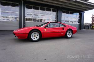 Image 2/44 de Ferrari 308 GTBi (1981)