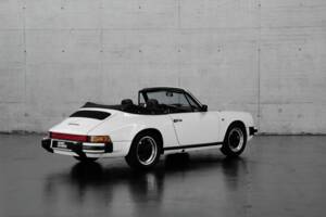 Image 11/46 de Porsche 911 Carrera 3.2 (1984)
