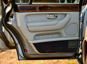 Image 24/50 of Rolls-Royce Silver Seraph (1998)