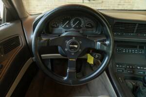 Bild 37/50 von BMW 850i (1990)