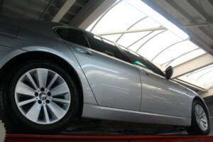 Immagine 9/50 di BMW 750i (2007)