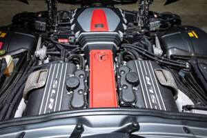 Image 20/25 of Mercedes-Benz SLR McLaren 722 (2006)