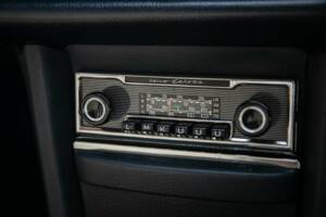 Image 16/50 of Mercedes-Benz 250 (1972)