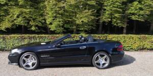 Image 6/45 of Mercedes-Benz SL 350 (2010)