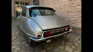 Image 24/67 de Citroën DS 23 Pallas IE (1973)