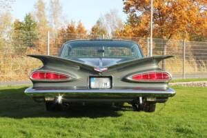Bild 6/39 von Chevrolet Impala Sport Coupe (1959)